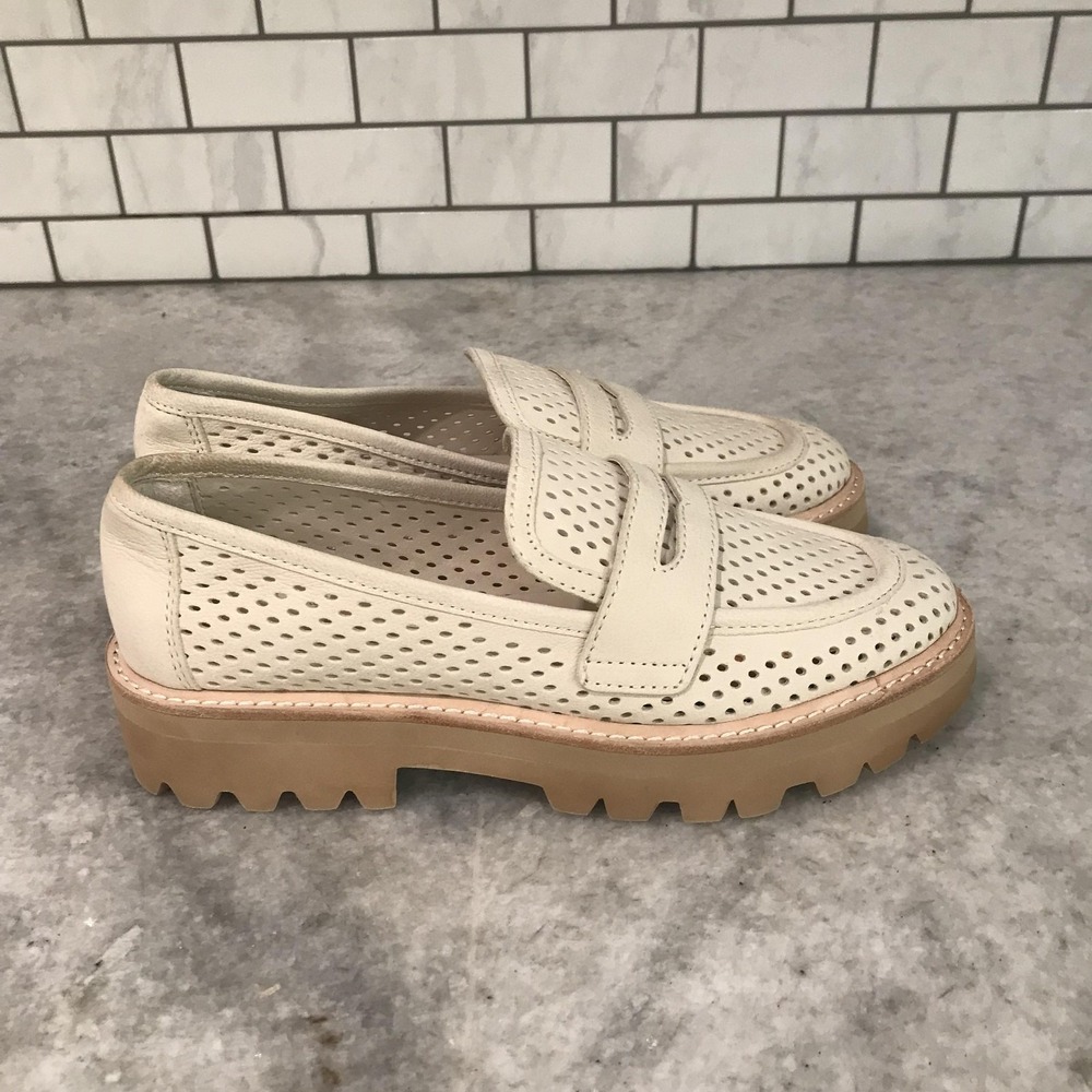 Dolce Vita Shoes Womens Size 6.5 Beige Loafer Perforated Lug Sole Platform Penny